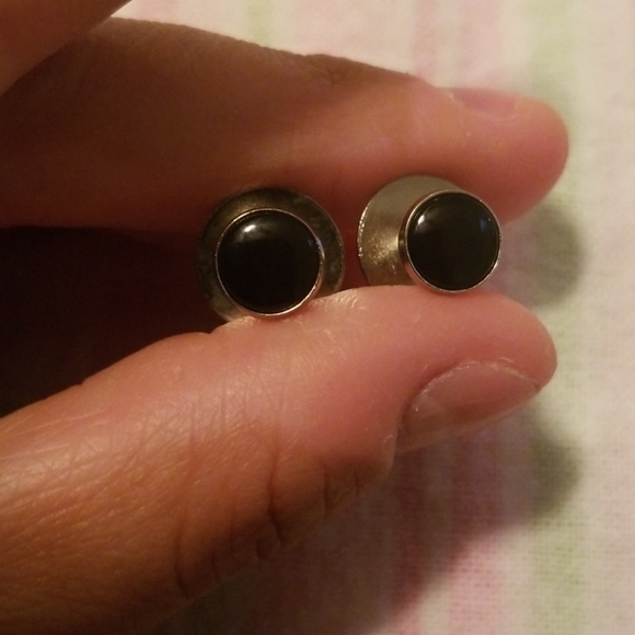 Black Circular Enamel Silver Studs & Cufflinks Set - Picture 7 of 8